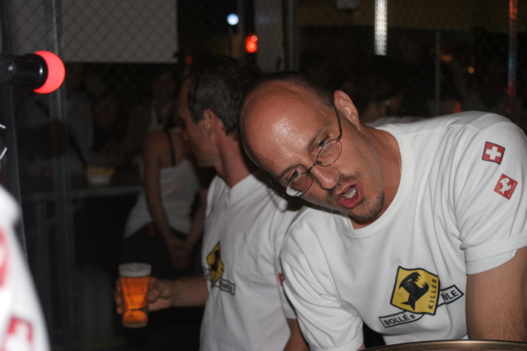 KillerBowleBar07 055